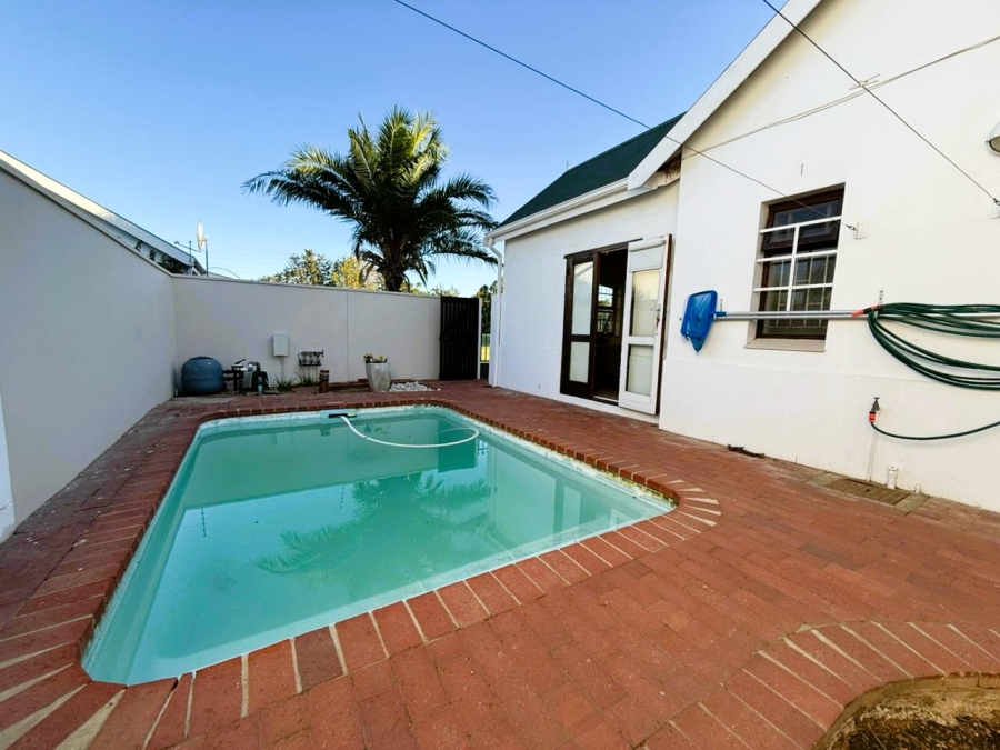 3 Bedroom Property for Sale in Paglande Western Cape